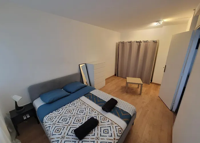 Beautiful & Cosy 3 Bedrooms Full Accommodation